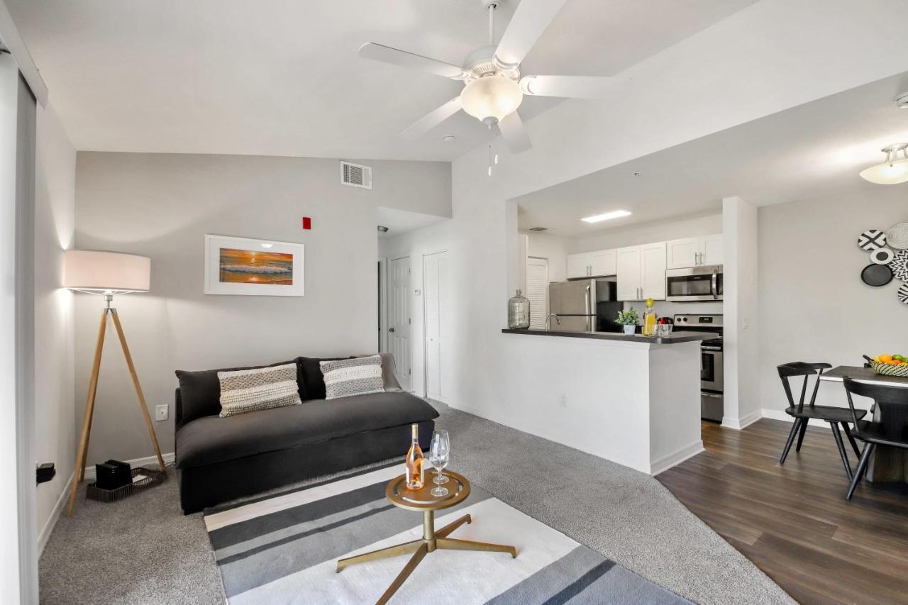 Comfy And Spacious 1Br W Pool Gym Workspace Bradenton Exterior photo